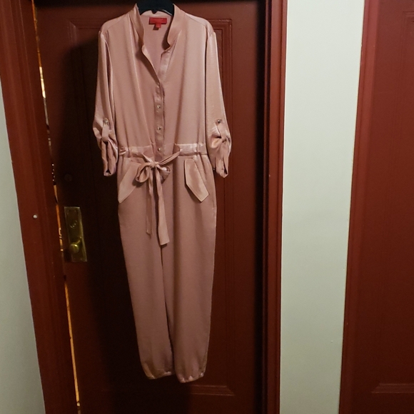 Jennifer Lopez Pants - Jennifer Lopez V-neck Blush Jumpsuit Size Small